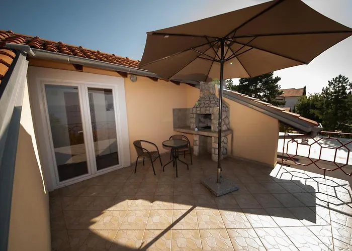 Apartament Karina By El-pi Tours Nijvice