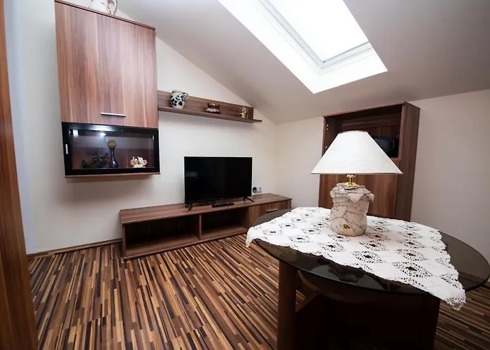 Apartament Karina By El-pi Tours