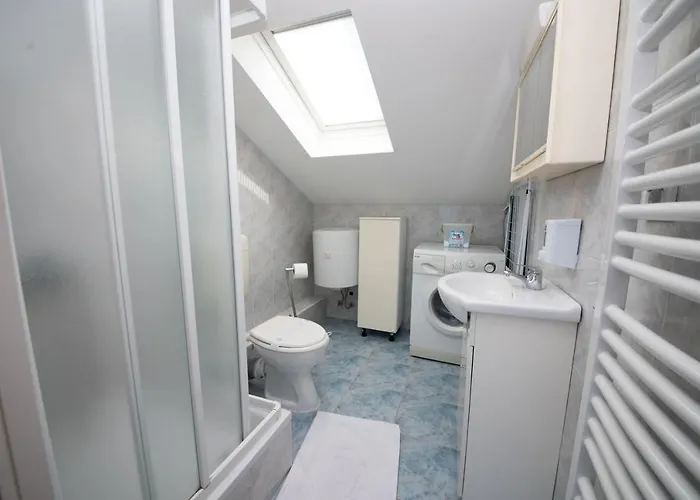 Karina By El-pi Tours Apartament Nijvice